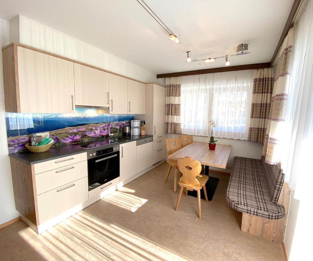 Zwoelferkogelblick Appartement
